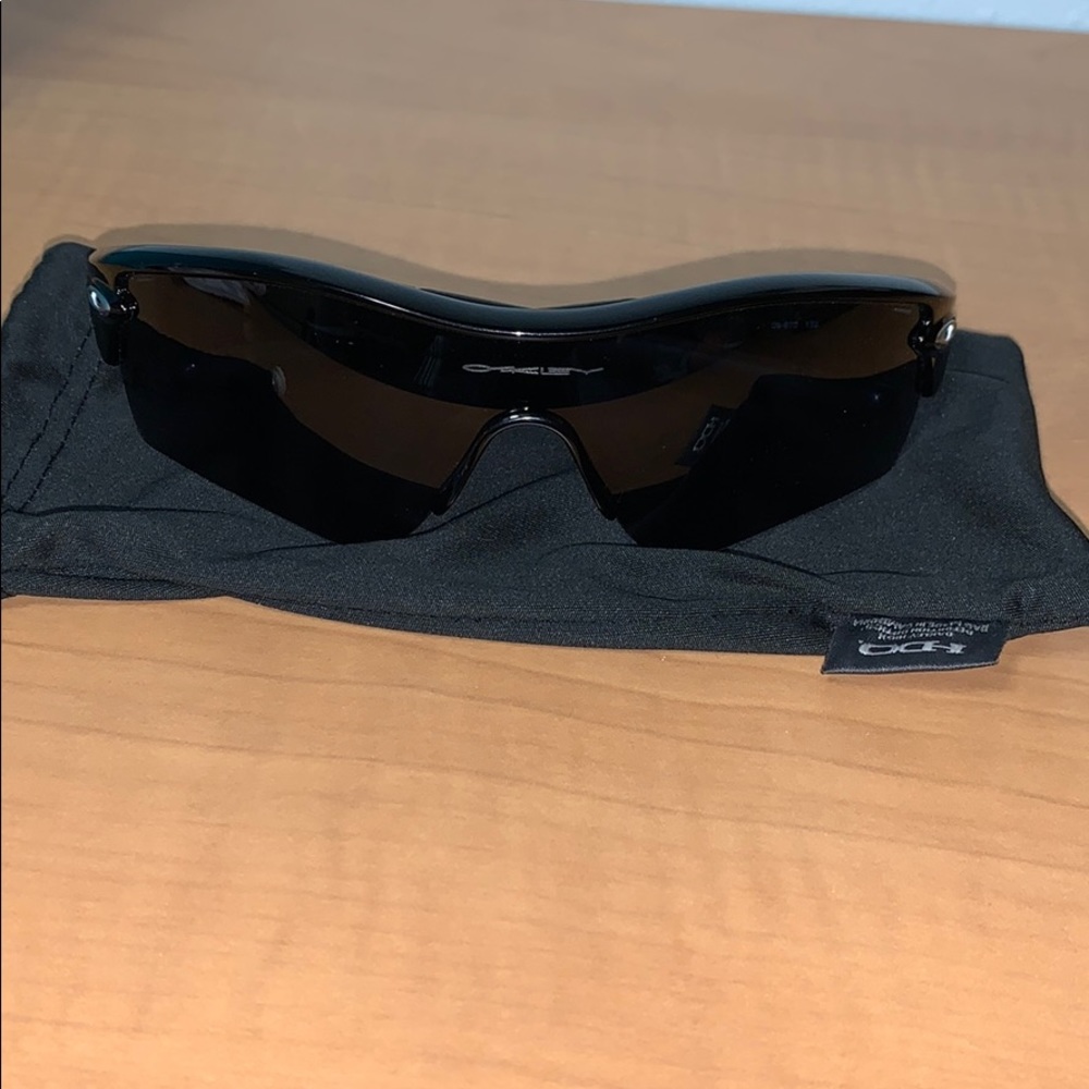 Oakley Radarlock Sunglasses